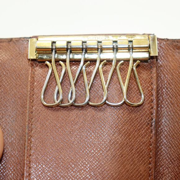 Louis Vuitton Monogram 6 Key Holder Vintage Made in USA – Refreshed - Picture 7 of 7